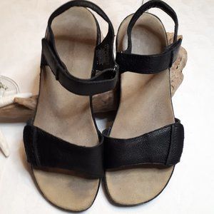 Black Rockport Genuine Leather Sandals With Adjustable Straps